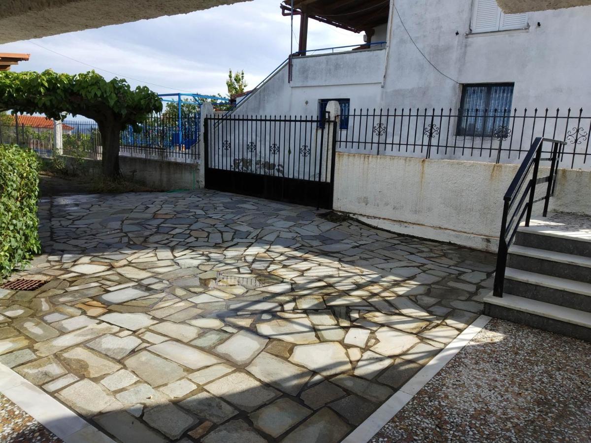 Ellina'S Home - Euboea Island Greece Oxílithos Exterior photo
