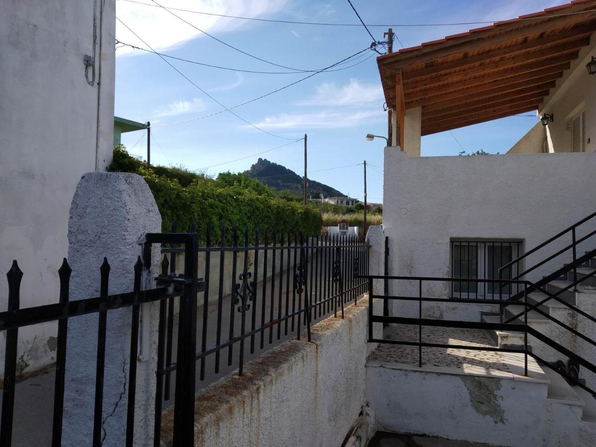 Ellina'S Home - Euboea Island Greece Oxílithos Exterior photo