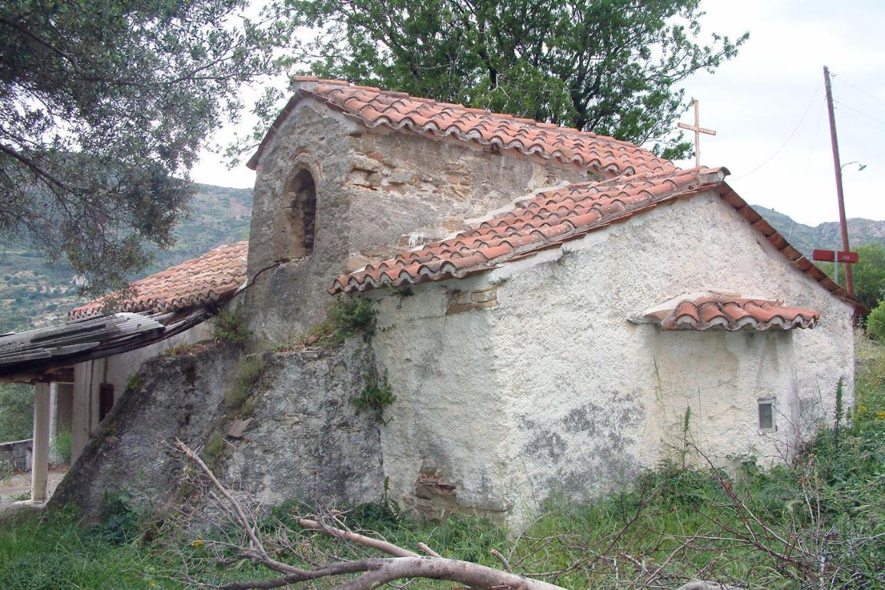 Ellina'S Home - Euboea Island Greece Oxílithos Exterior photo