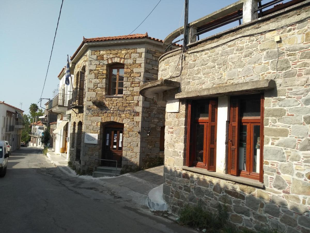 Ellina'S Home - Euboea Island Greece Oxílithos Exterior photo